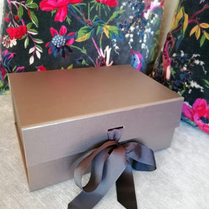 Gift Hamper Box (to create your own hamper)