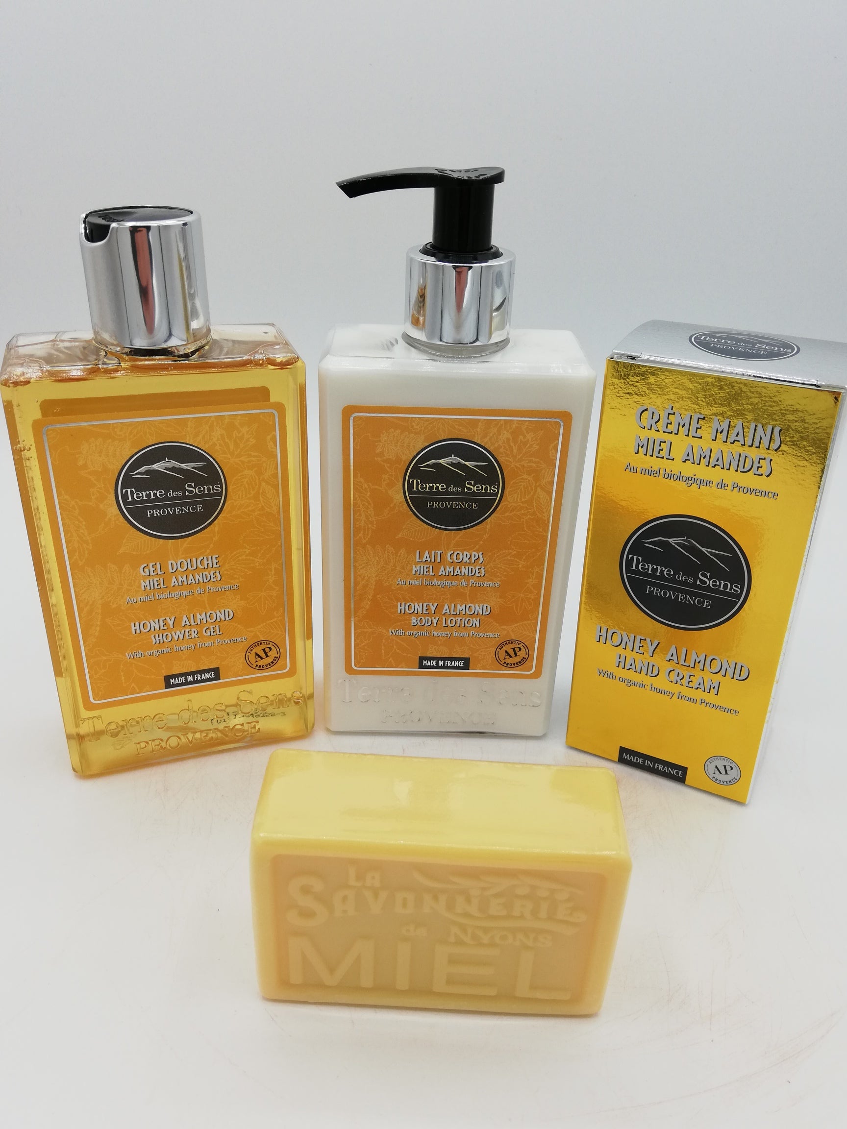 Provence Skincare - Organic Honey & Almond skincare range